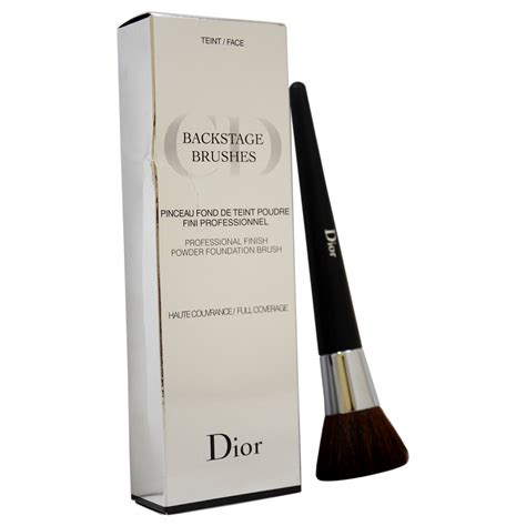 dior brush for foundation.